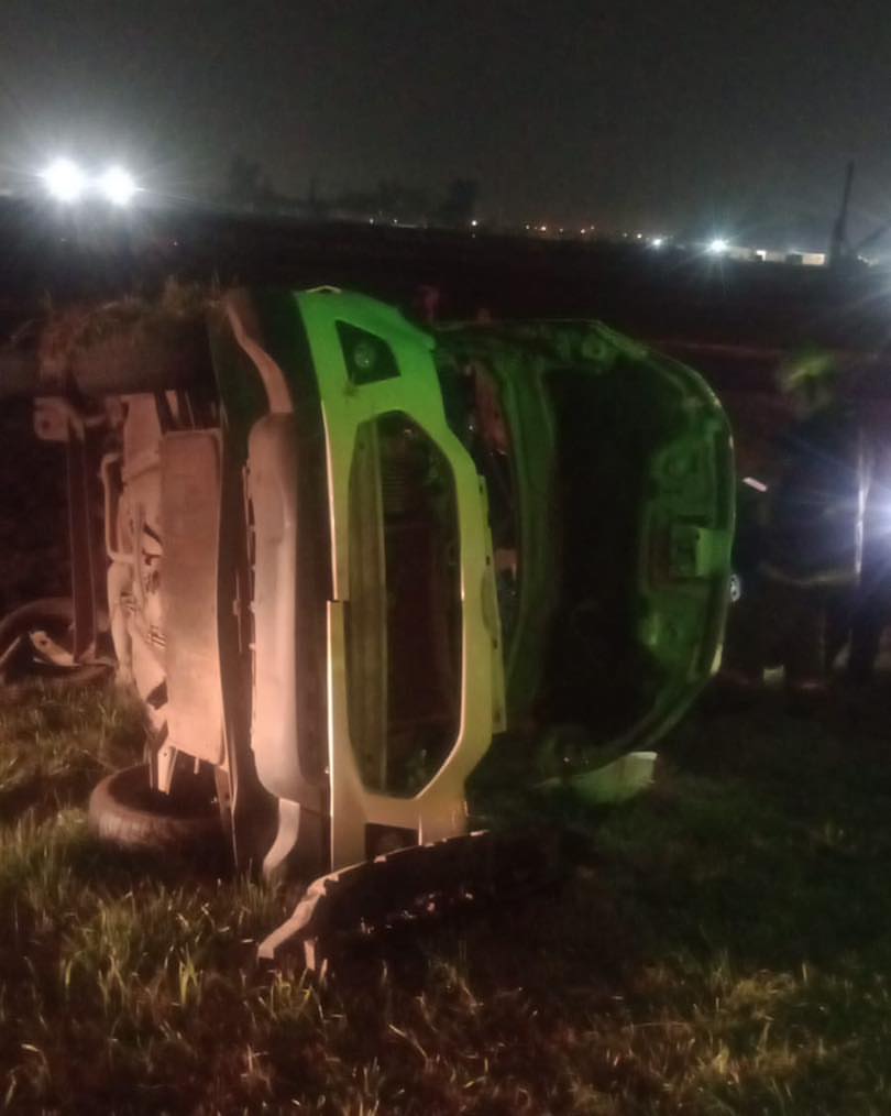 🟥TRÁGICO VUELCO EN LA RUTA NACIONAL 9- UNA PERSONA MURIÓ Y TRES RESULTARON GRAVEMENTE HERIDAS E (2)