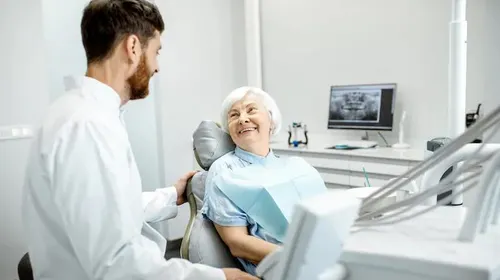 como-asegurar-protesis-dental-1