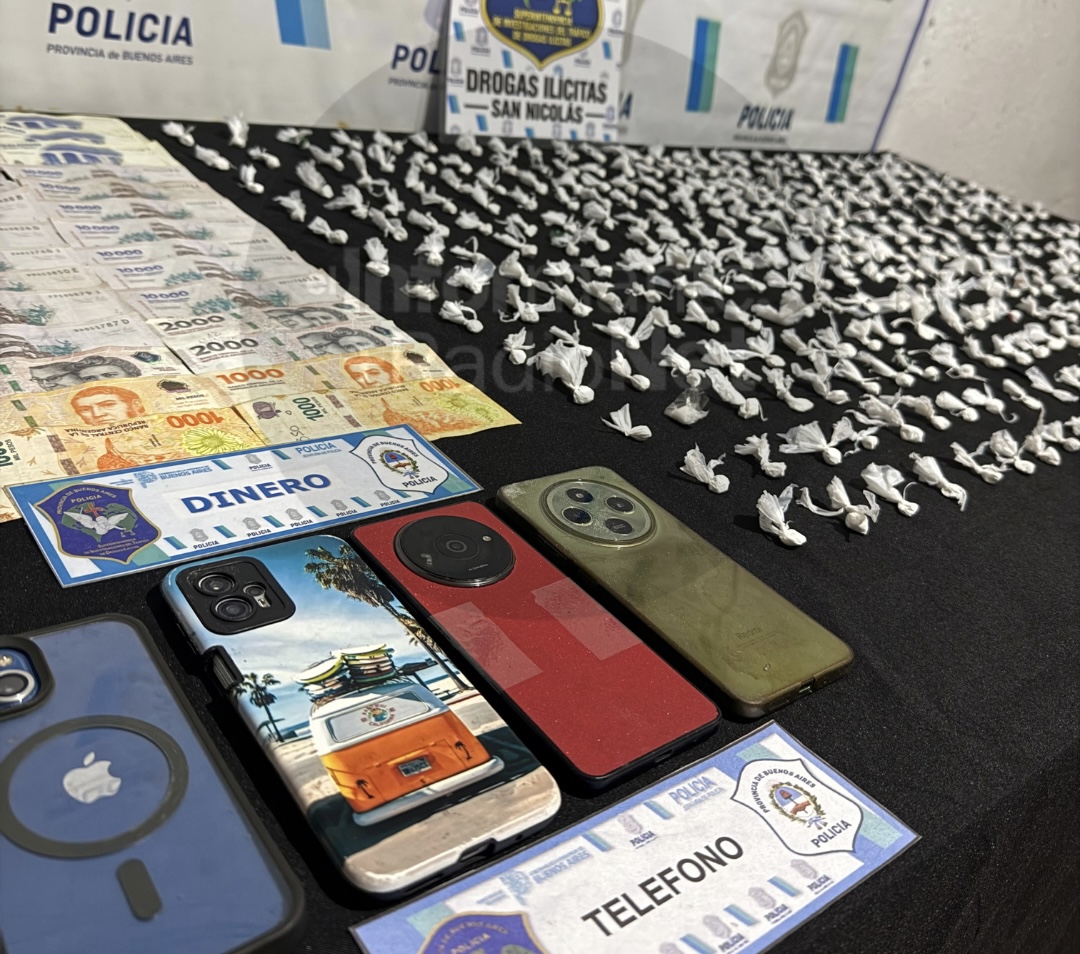 Copia de Copia de Incendio de fincas en barrio Lares tras un joven tiroteado